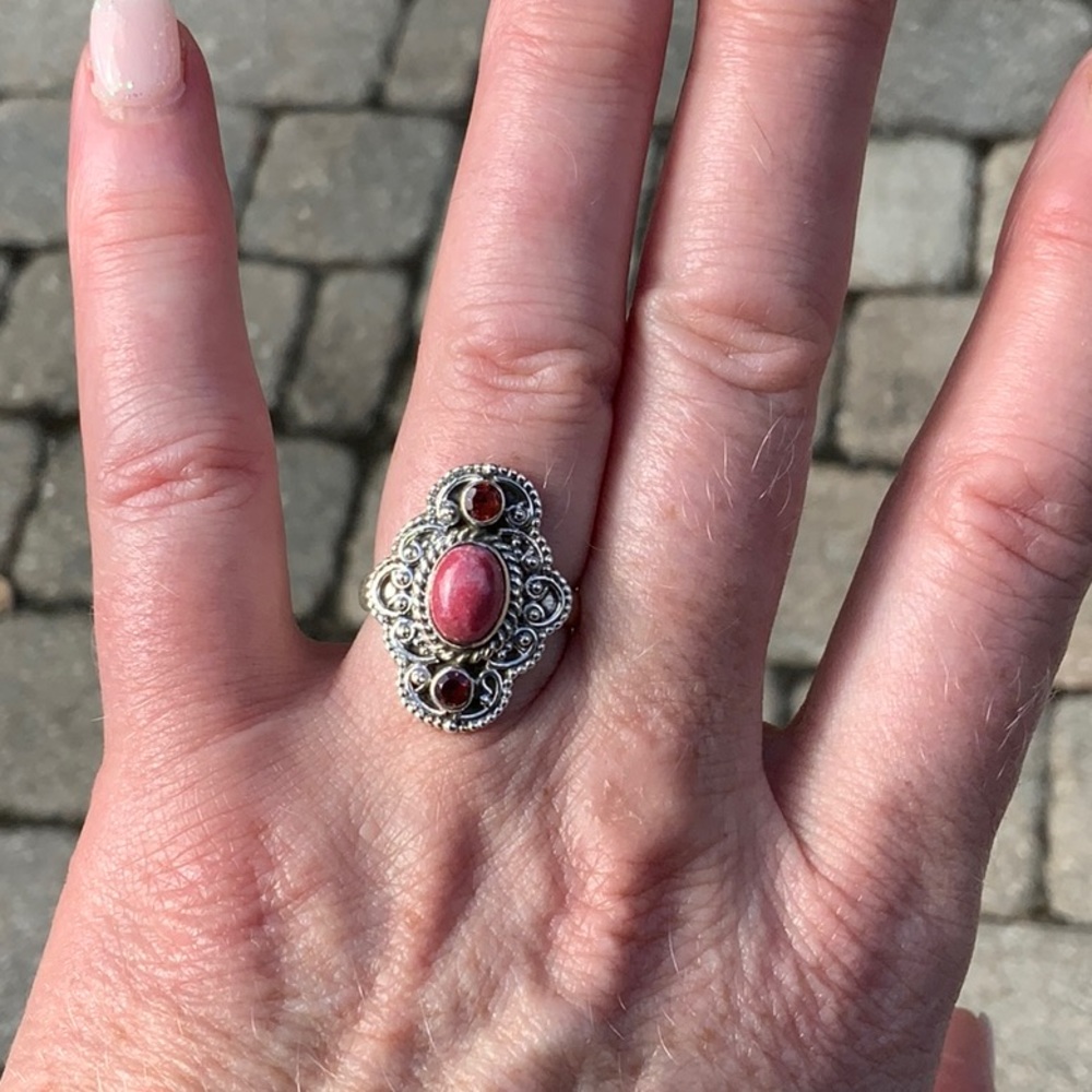 PINK THULITE & GARNET 925 STERLING SILVER RING, SIZE 7. - Picture 12 of 13